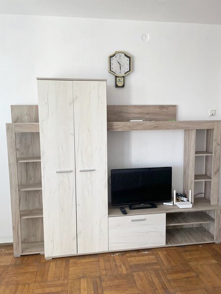 Baba Novac, Campia Libertati, inchiriere garsoniera.